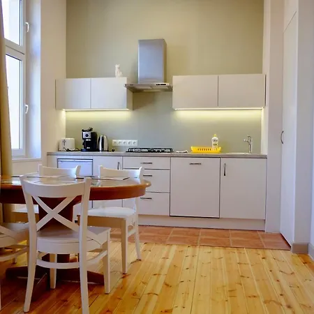 Bryza Przy Molo, Parku I Placu Zabaw Апартаменти *