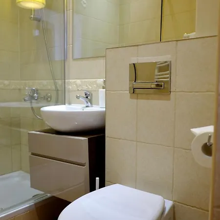 Bryza Przy Molo, Parku I Placu Zabaw Apartman