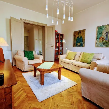 Apartament Bryza Przy Molo, Parku I Placu Zabaw Apartment *