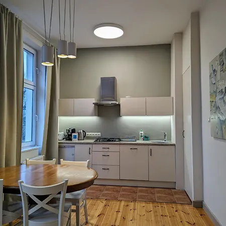 Bryza Przy Molo, Parku I Placu Zabaw Apartamento