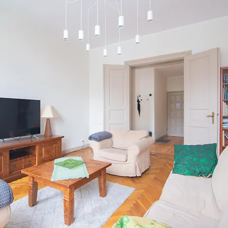 Bryza Przy Molo, Parku I Placu Zabaw Apartmán *