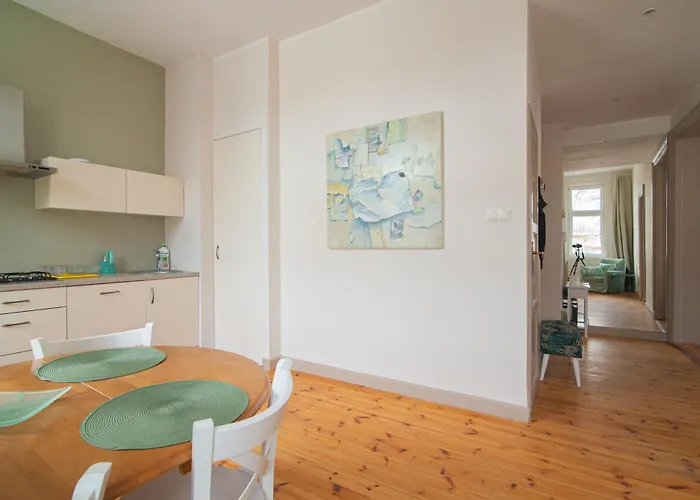 Apartament Bryza Przy Molo, Parku I Placu Zabaw Apartment *