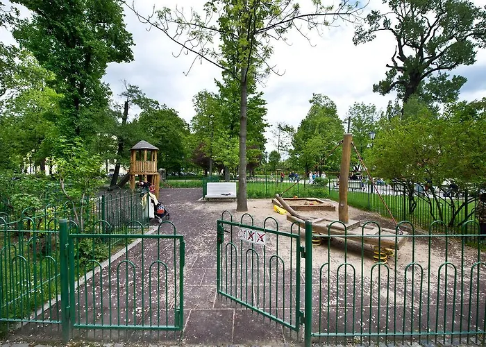 Apartament Bryza Przy Molo, Parku I Placu Zabaw Apartment *